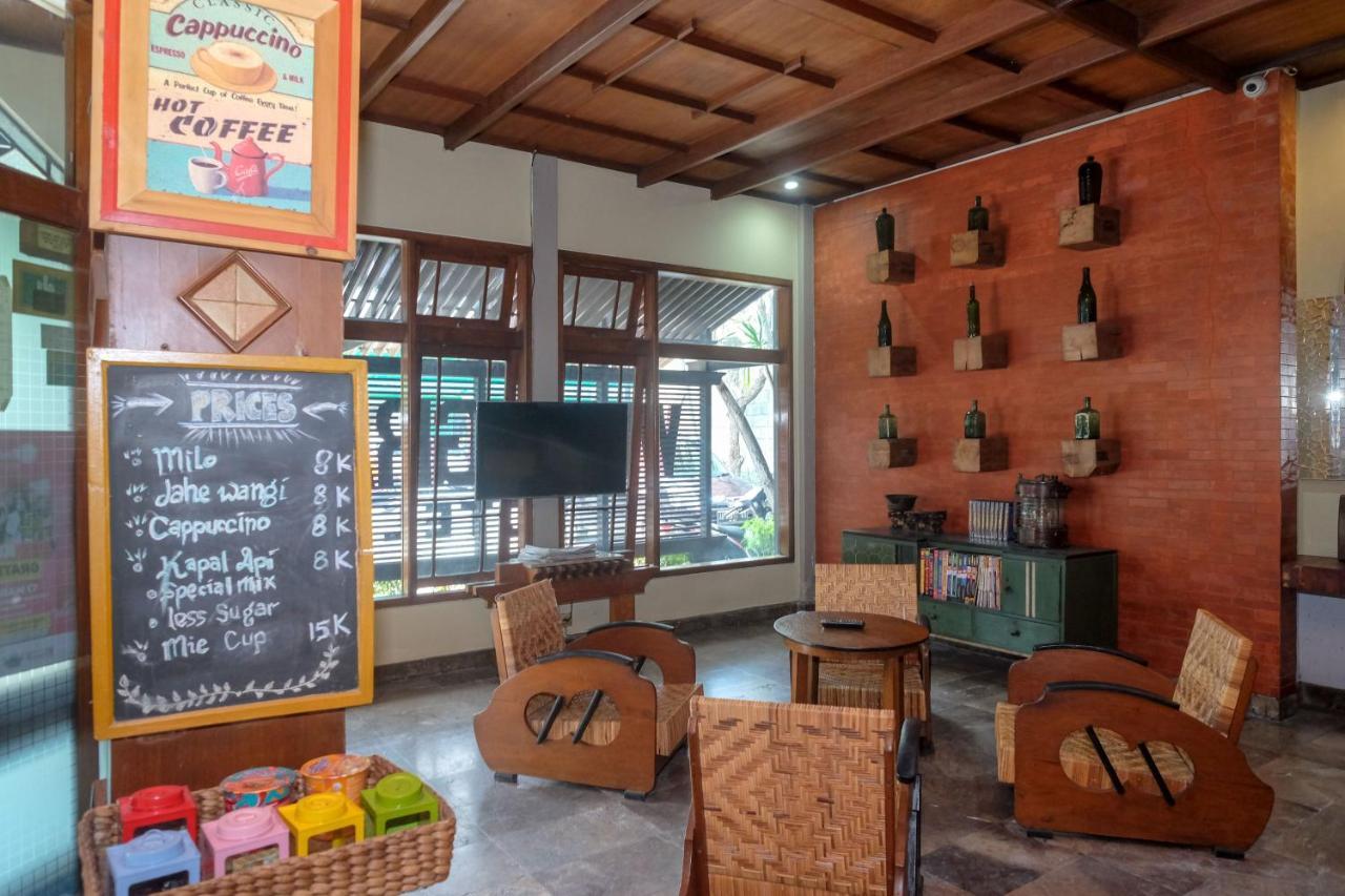 Urbanview Hotel Syariah Wisnugraha By Reddoorz ยอกยาการ์ตา ภายนอก รูปภาพ