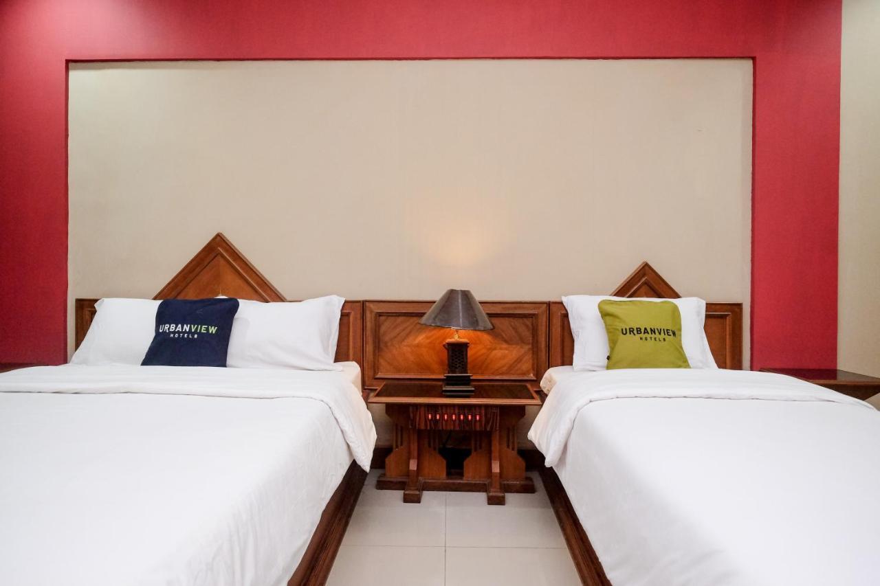 Urbanview Hotel Syariah Wisnugraha By Reddoorz ยอกยาการ์ตา ภายนอก รูปภาพ