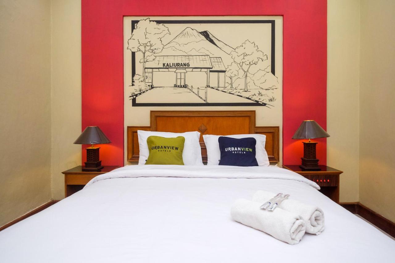 Urbanview Hotel Syariah Wisnugraha By Reddoorz ยอกยาการ์ตา ภายนอก รูปภาพ