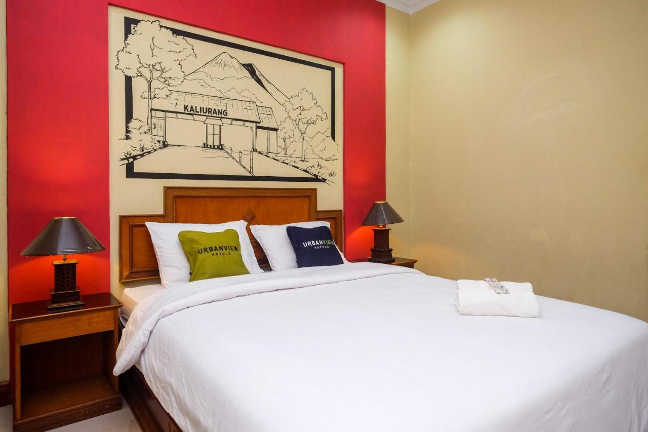Urbanview Hotel Syariah Wisnugraha By Reddoorz ยอกยาการ์ตา ภายนอก รูปภาพ